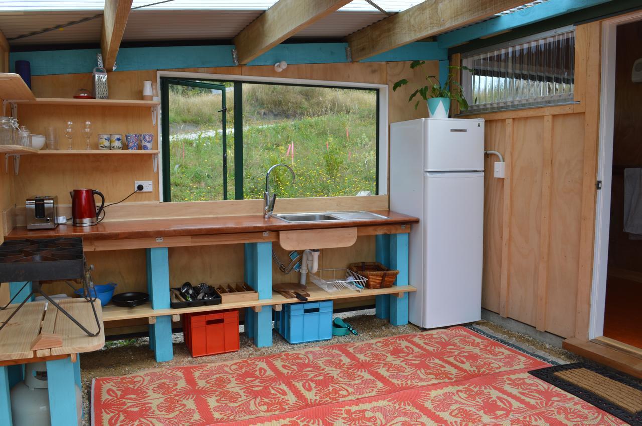 Sunrise Cabin At First Light Rangihaeata Retreat 타카카 외부 사진